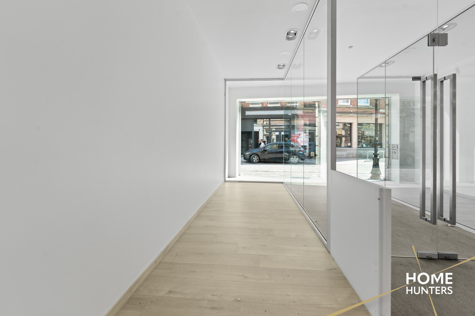 Commercial for rent in Ypres - photo 4