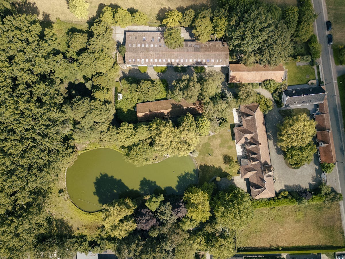 Domaine unique à vendre à la périphérie de Roeselare - photo 4
