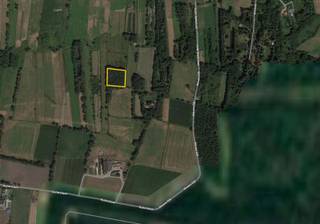 Perceel tussen de Ruitersbaan en Nieuwe Dijk 47aren 50 centiaren groot...