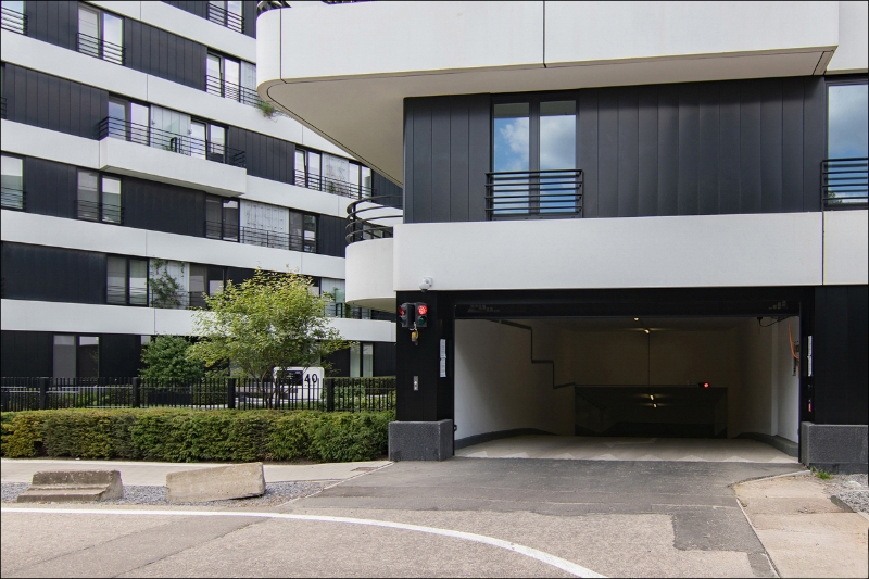 Autostaanplaats -2 P33 Ingang blok 3 onder blok 4Interesse gewekt ? Laat gerust uw gegevens achter en Koen neemt zsm contact met u op.