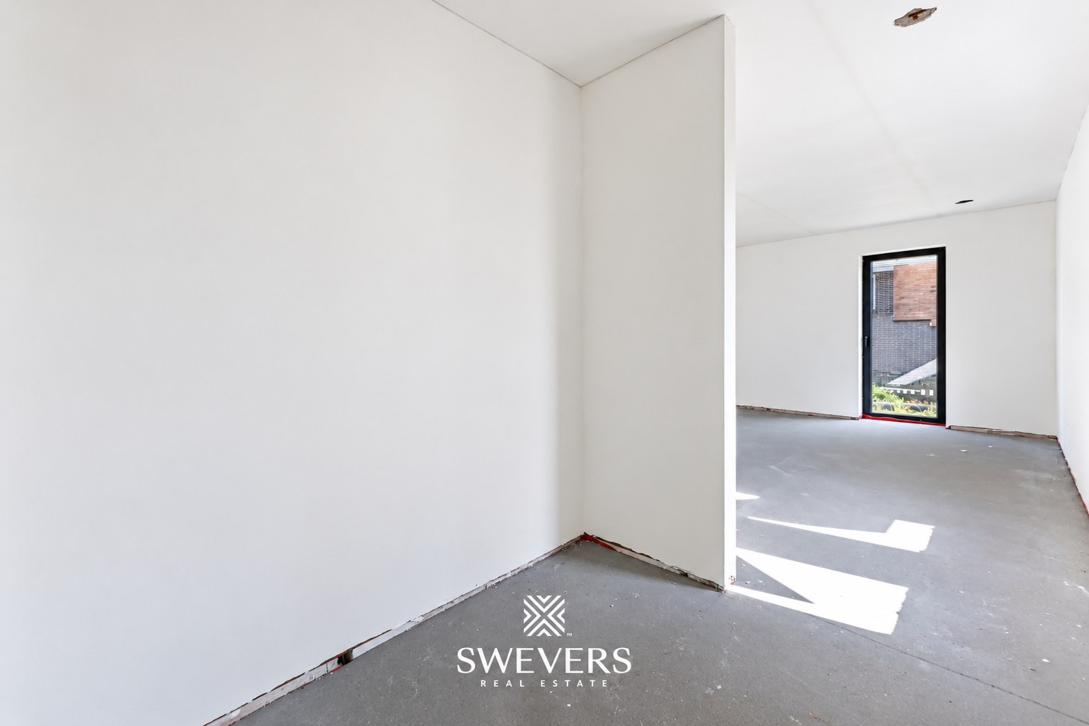Gelijkvloers 3-slaapkamer appartement met eigen inkom en 2 terrassen in Houthalen - foto 3