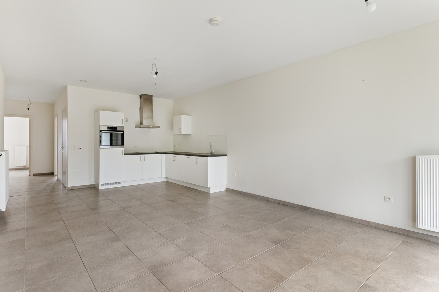 Assiestentieflat te huur in Hoboken Groen Zuid! - foto 1