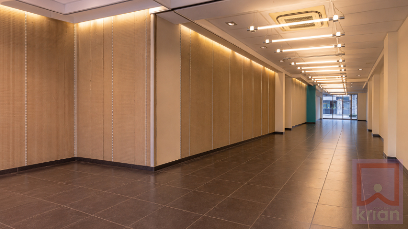Exclusief opbrengst-/woonpand met handelspand en luxe duplex in hartje Herentals! - foto 2