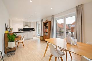 Te koop: instapklaar halfopen appartement in Krekelhoek, Grembergen (Dendermonde), op een centrale ligging nabij openbaar vervoer, park...