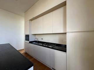 Exclusive & Stylish Living in Trendy Antwerp "Zuid"Do you dream of a home where luxury, comfort, and functionality seamlessly come together? This...