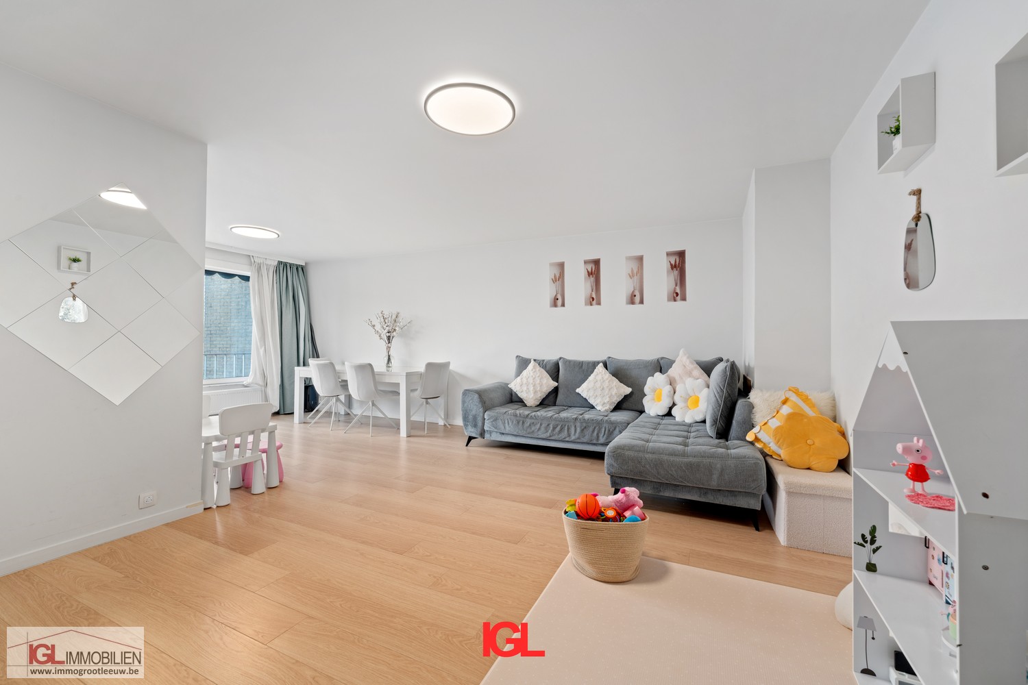 Modern appartement met 2 slaapkamers en parkeerplaats! - photo 3