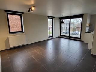KWALITATIEF, RECENT EN ENERGIEZUINIG APPARTEMENT 79M² MET 2 SLAAPKAMERS, TERRAS EN ONDERGRONDSE AUTOSTAANPLAATS1ste verdieping met lift - ligging in...