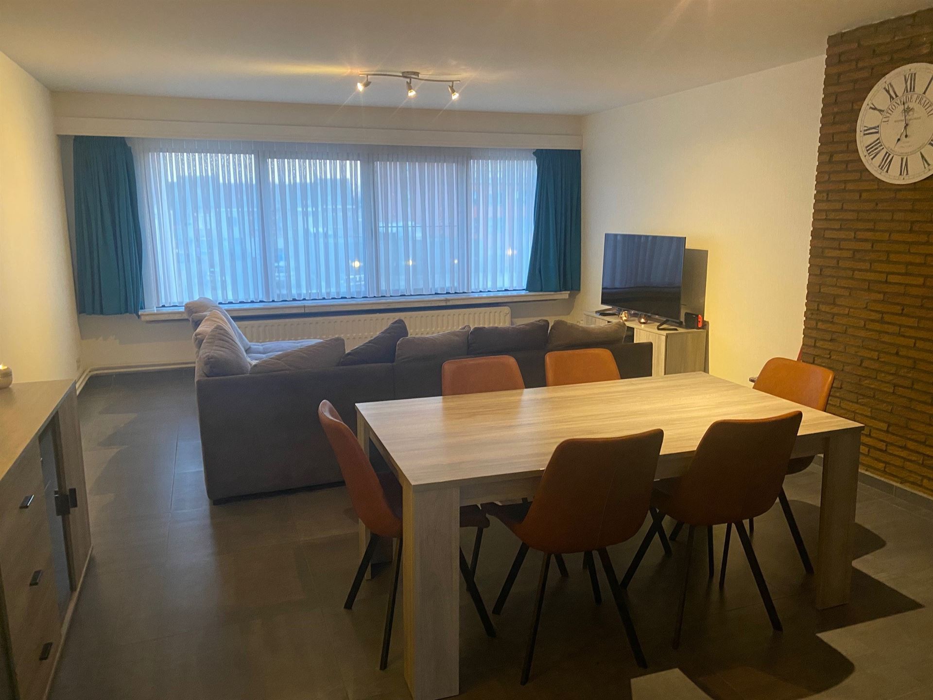 Ruim appartement met 3 slaapkamers - foto 4