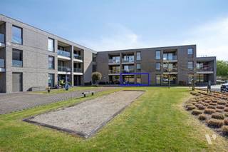 Gelijkvloerse assistentiewoning met overdekt terras en tuincontact in hartje Wellen. Welkom in Residentie Villina, een moderne en kleinschalige...