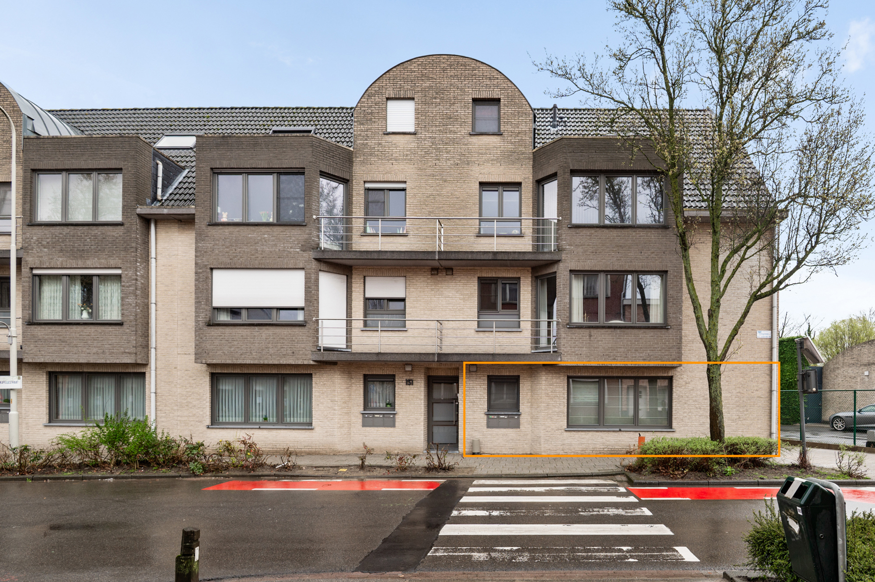 Ruim gelijkvloers appartement vlak buiten centrum Aartselaar - foto 1