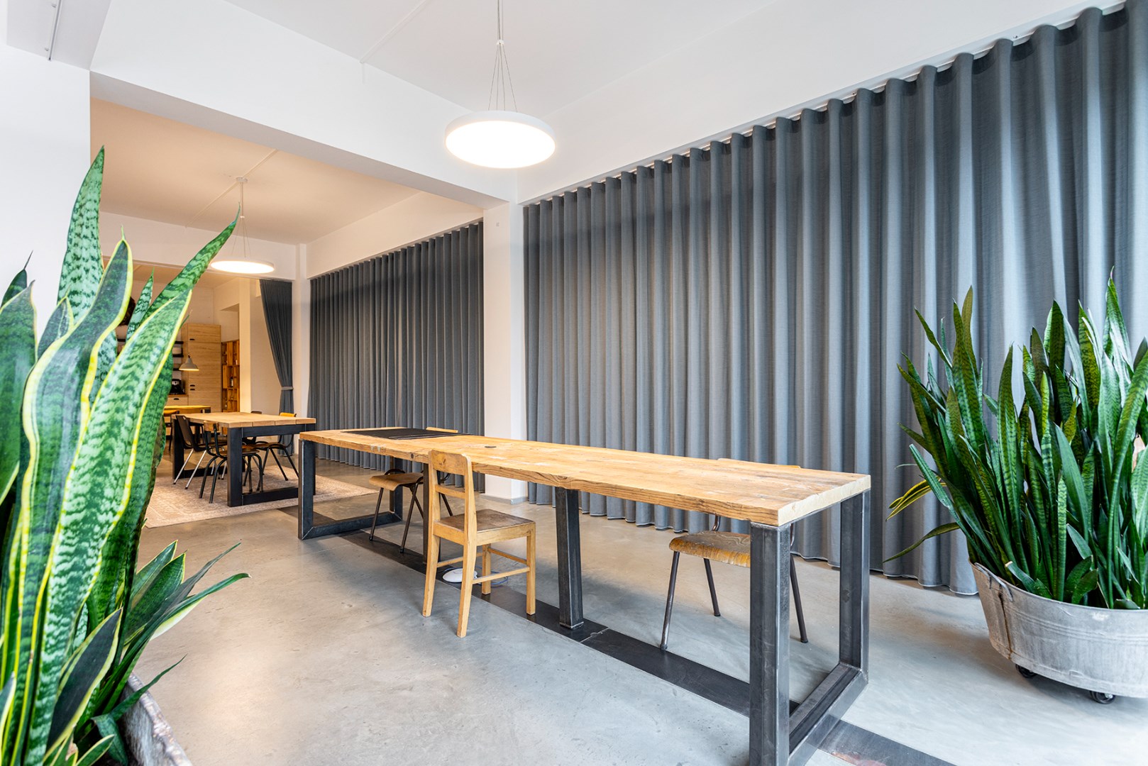 Prachtig handelspand met verschillende handelsruimtes voor elk budget! - foto 5