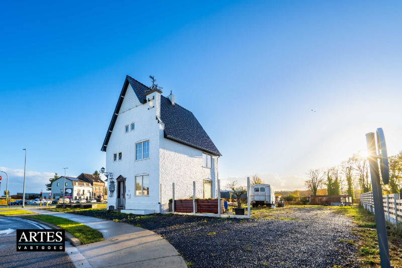 Maison à vendre à Maasmechelen avec 3 chambres - photo 2