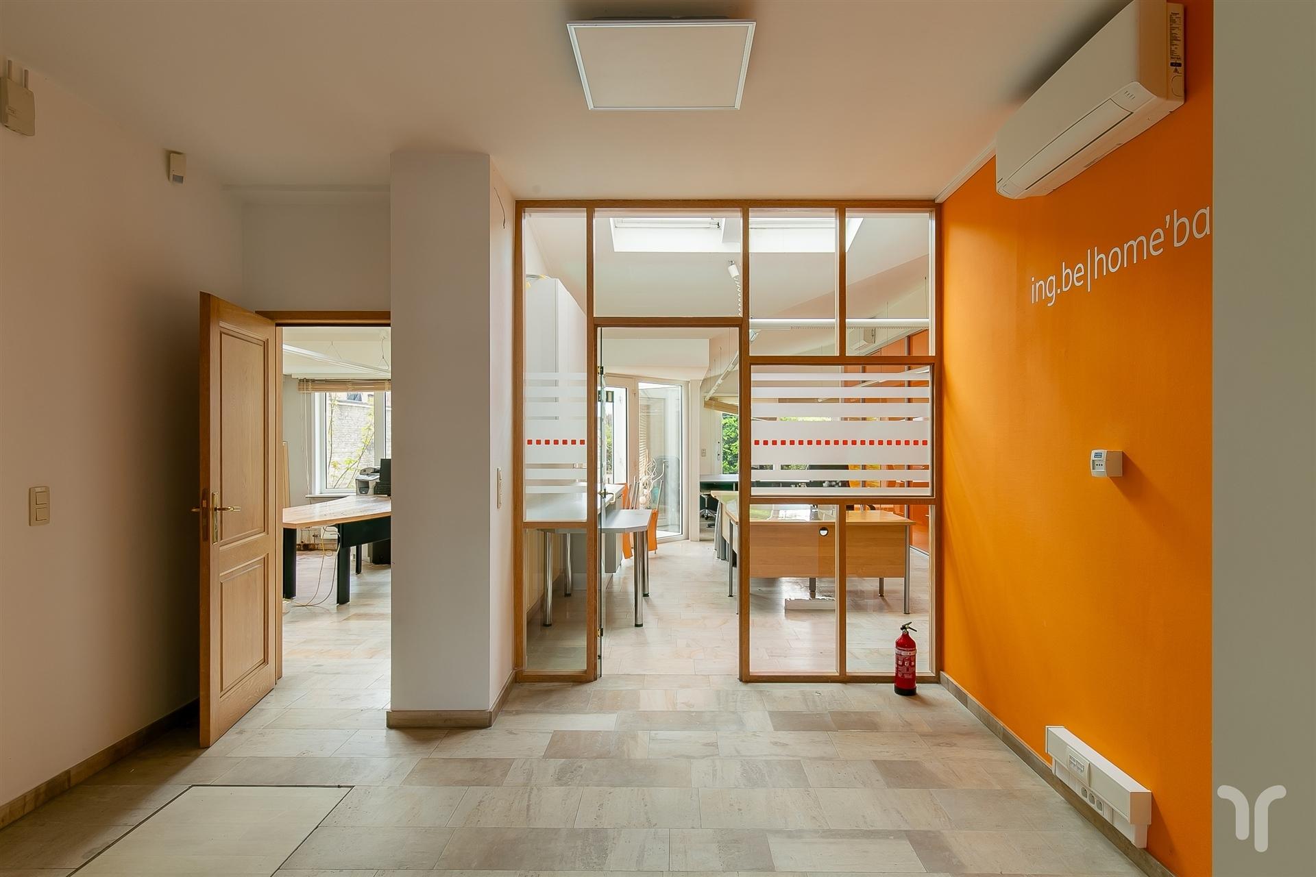 Commercial for sale in Koekelare with 3 bedrooms - photo 2