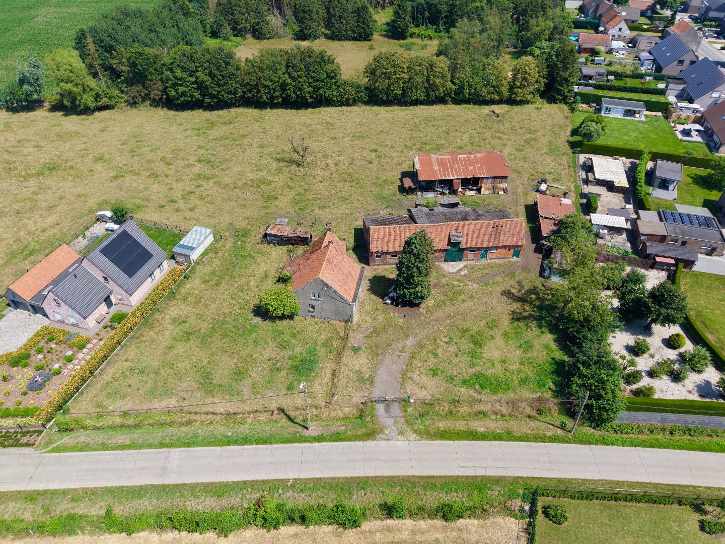 Zeldzame hoeve op toplocatie in Ertvelde – een unieke kans voor wie groots wil wonen - foto 2