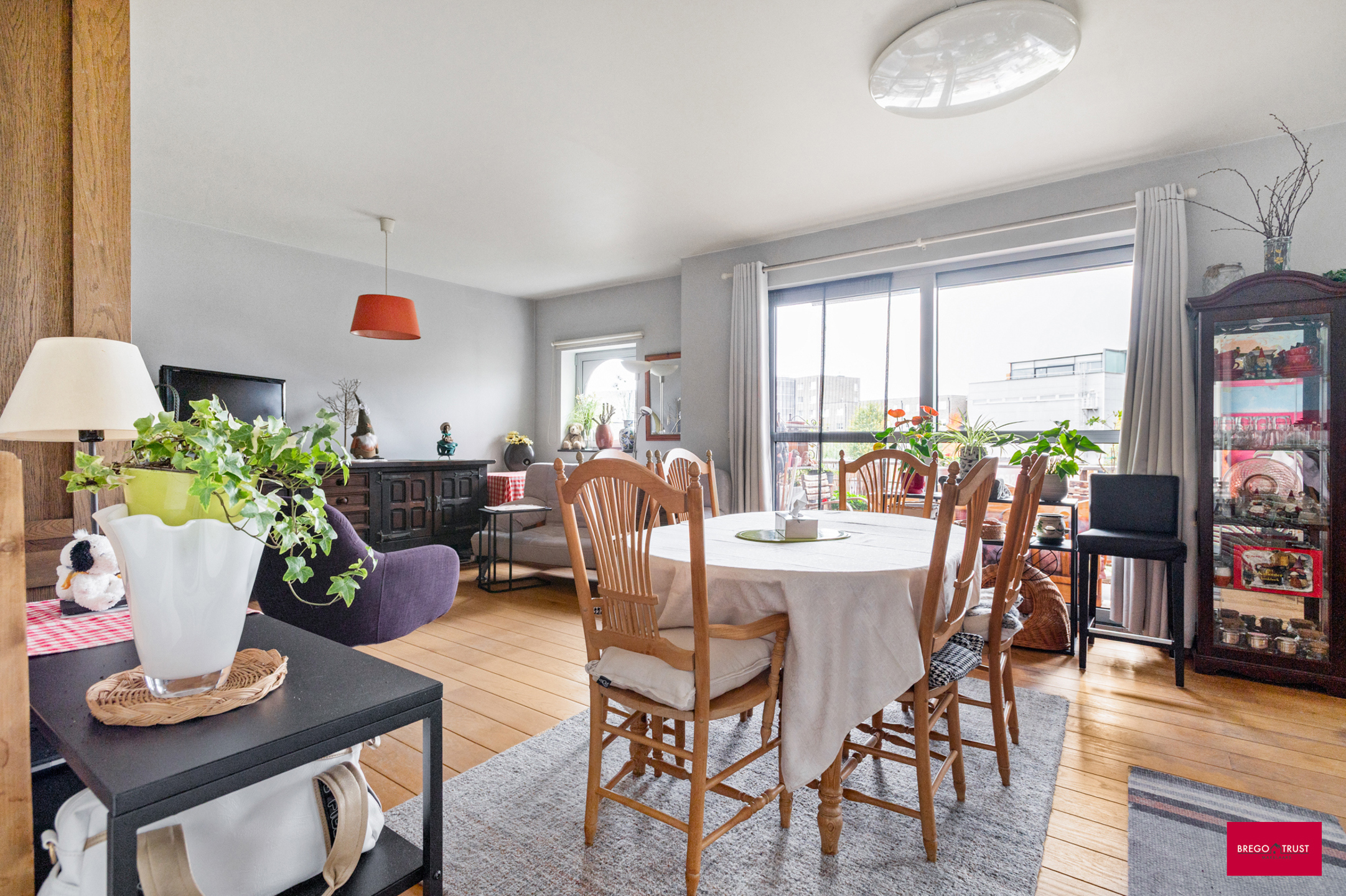 Ruim instapklaar appartement met 2 slpk - foto 4