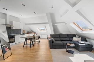 Te koop: Opbrengsteigendom in Antwerpen-Noord, gelegen aan de Oranjestraat 113, op toplocatie nabij Park Spoor Noord en het bruisende Eilandje.Deze...