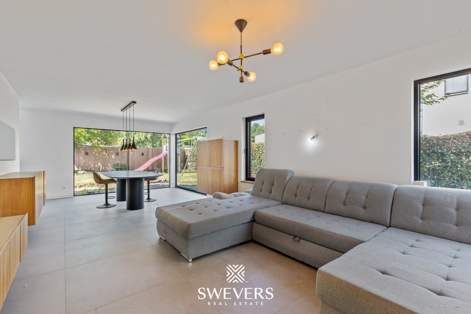 Vernieuwde halfopen gezinswoning (220 m²) met zuidgerichte tuin in Hasselt - foto 5