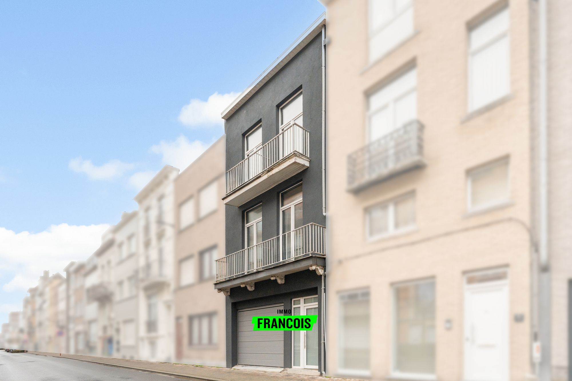 Ruime en lichte woning met parkeerplaats te koop in Blankenberge - foto 2