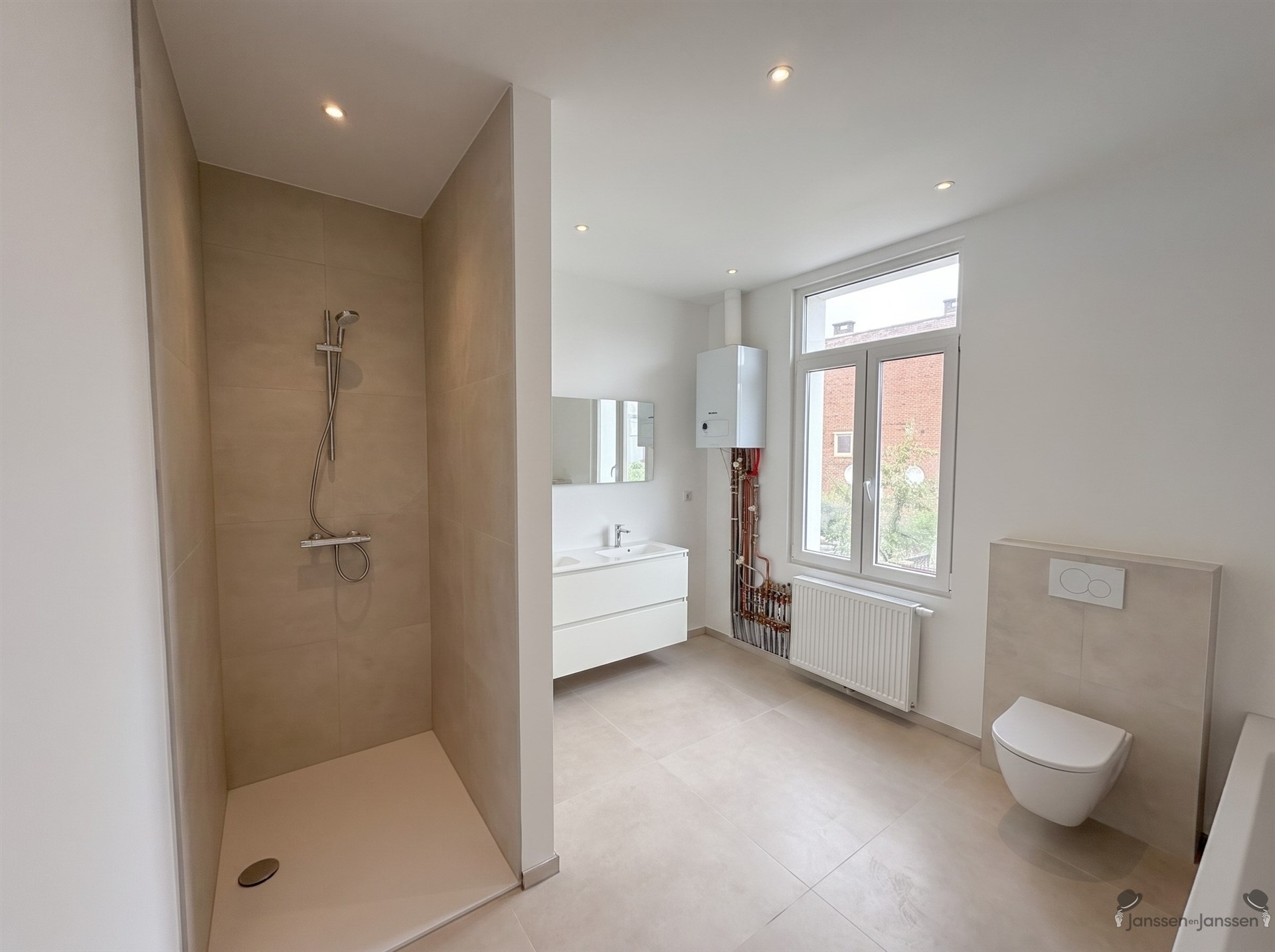 house - photo 5