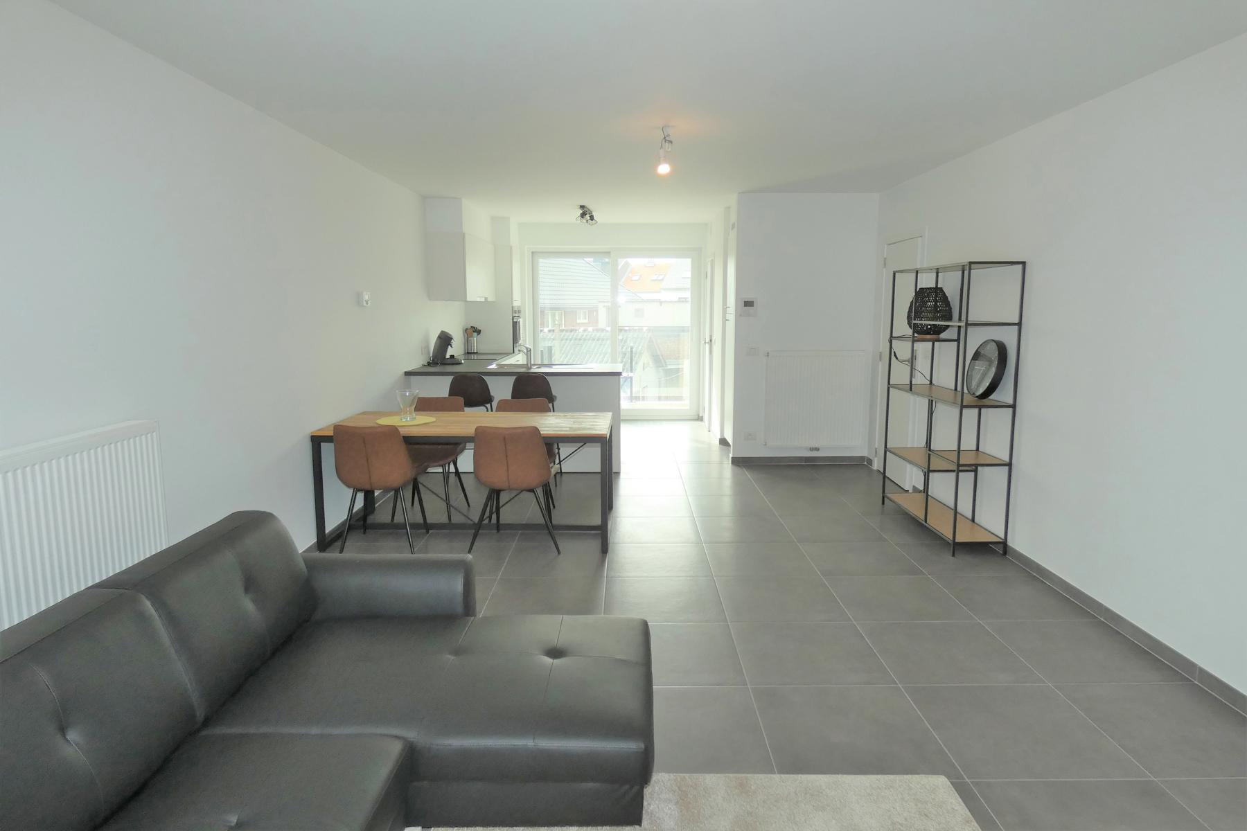 Bemeubeld nieuwbouwappartement met 2 slaapkamers te Aalst - foto 4