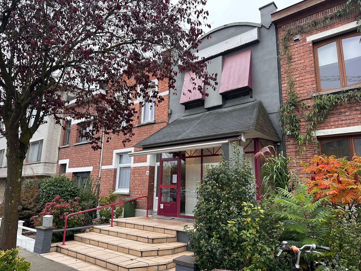 Handelspand te koop Zwaantjeslei Merksem - foto 1