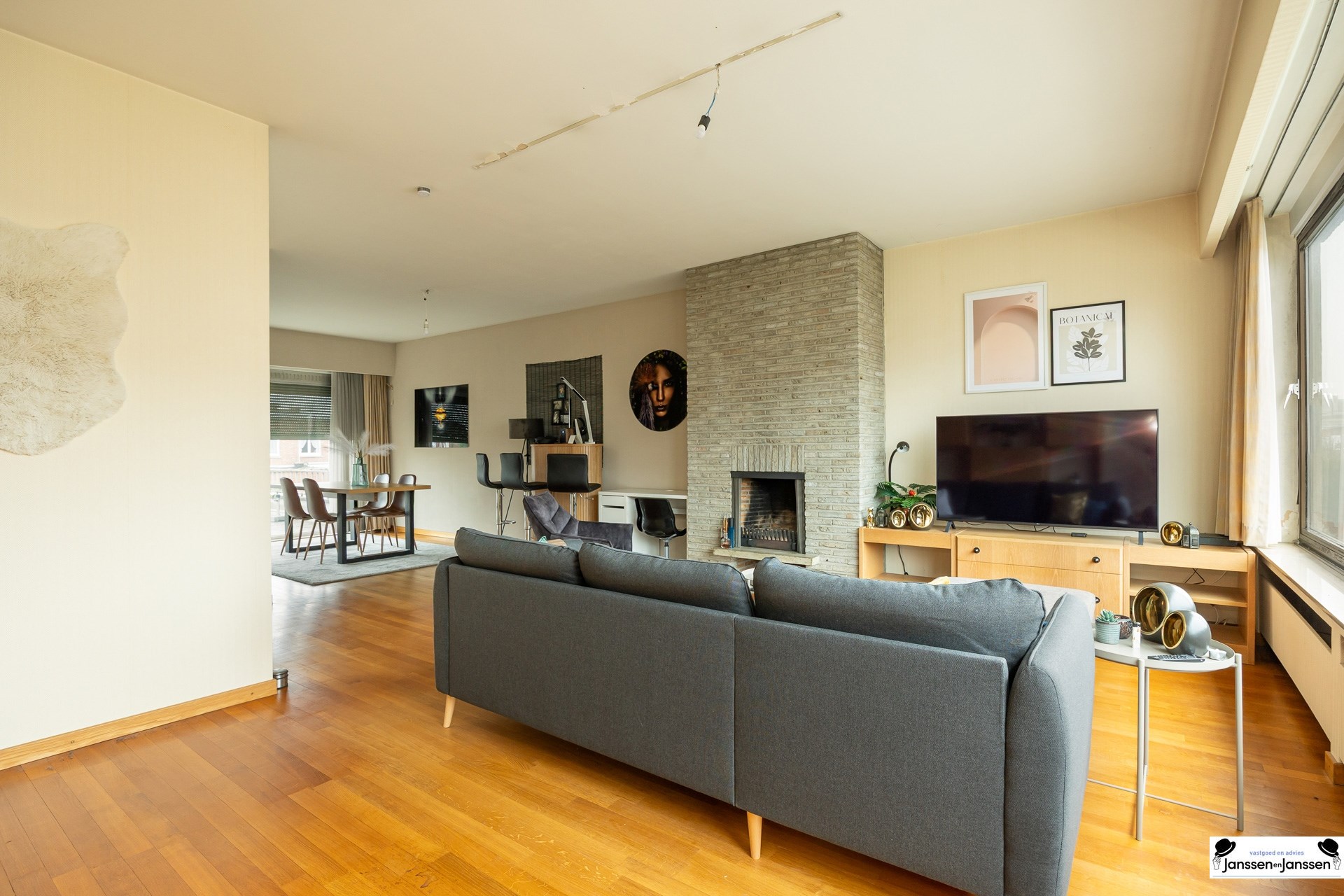 Lichtrijke gezinswoning met tuin in een rustige wijk! - foto 5