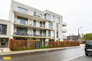 Welkom in dit modern en stijlvol appartement gelegen in het hart van Lier. Dit goed onderhouden pand biedt de perfecte combinatie van...