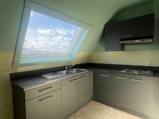 Ruim en lichtrijk 2-slaapkamerappartement in WelleDit ruime appartement bevindt zich op de derde verdieping en geniet van een uitstekende ligging...