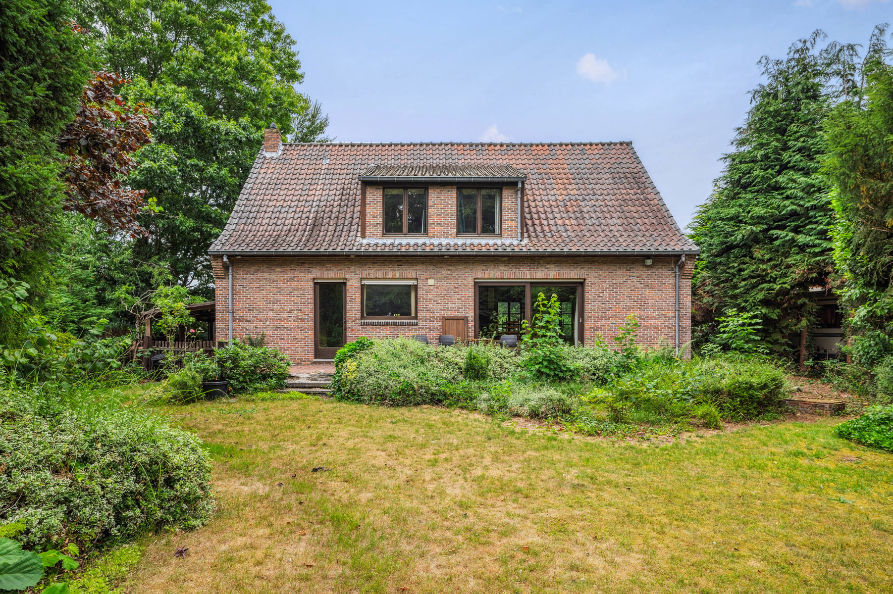 Groen gelegen villa met veel mogelijkheden op uitstekende locatie - foto 3