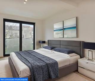 Het duplex appartement met 3 slaapkamers gelegen in een nieuwbouw project met 3 andere wooneenheden - Koekelberg.Ontworpen met de grootste zorg voor gebruiksgemak en kwaliteit van materialen. Beantwoordend aan de laatste energieprestaties dankzij tripel en dubbel glas - Viessmann - vloerverwarming, aanwezigheid van zonnepanelen voor de gemeenschappelijke delen, ...Voor het appartement werd er gekozen voor hoogwaardige toestellen en afwerkingen doorheen het gebouw bieden u een zorgeloos bezit als koper!Op een steenworp van het centrum, Simonis (Metro 2 en 6) + Bus en Tram, Leopold 2 Laan, Elisabethpark, Place Henri Vanhuffel, en alle toegangswegen vlakbij. - Koekelberg.Dit gebouw biedt 3 mooie en goed georiënteerde appartementen, sommigen met balkon, anderen met terras. De afwerkingen zijn duurzaam en kwaliteitsvol. (Miele, Viessmann, AEG, Zanussi, ...) - geblindeerde voordeur, videophone, ...Het appartement van jouw keuze kan worden afgewerkt rekening houdend met jouw wensen.Ondergrondse parking met laadpalen te koop -Kelders zijn inbegrepen.Verkoop onder splitsing van registratierechten op het perceel en BTW van 21% op de constructie. Dit appartement bestaat uit een ruime leefruimte met veel lichtinval met ingerichte open keuken en toegang tot het privatief terras/balkon, 3 slaapkamers, master en-suite, met eigen bad- of douchekamer. Gelieve contact op te nemen met kristof.jonckers@dewaele.com of 02 223 23 23 voor meer info of een bezoek ter plaatse.