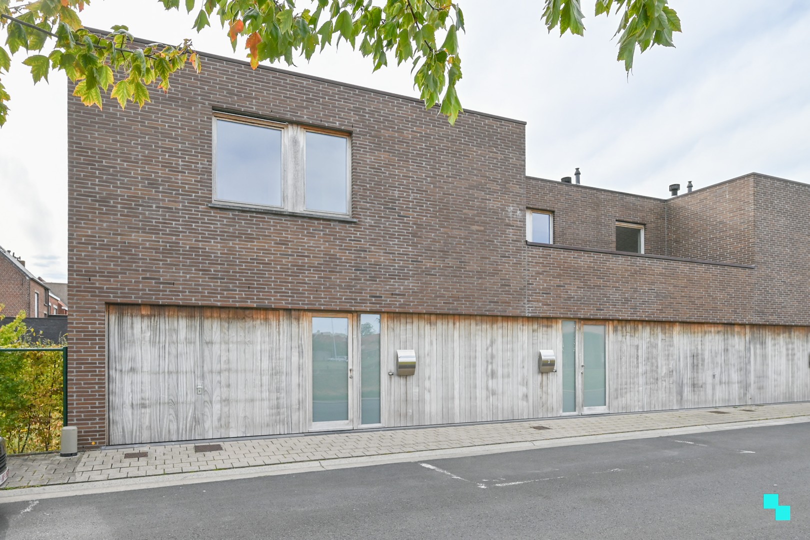 Instapklare eengezinswoning met drie slaapkamers te Izegem - foto 2