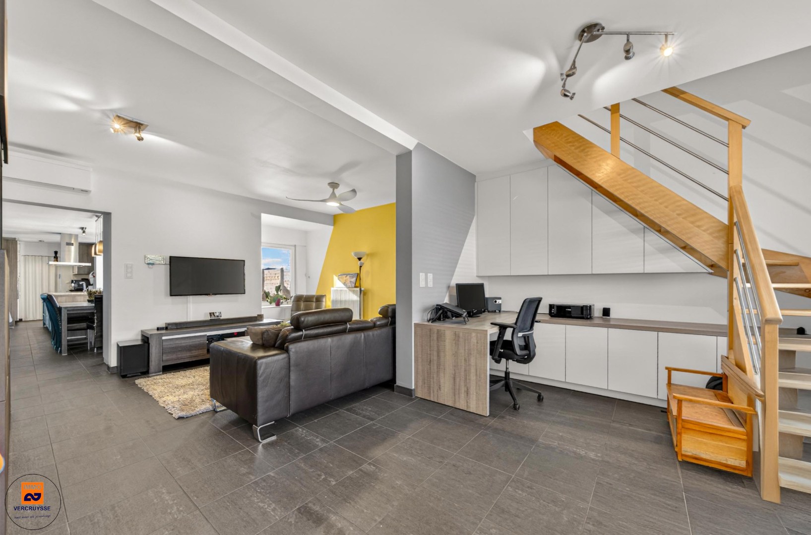 Volledig gerenoveerde en met smaak ingerichte woning te Wippelgem (Evergem) - foto 4