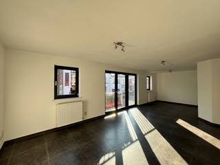 Instapklaar 1-slaapkamerappartement in het hart van RonseGezellig en modern 1-slaapkamerappartement gelegen op een toplocatie in het centrum van...