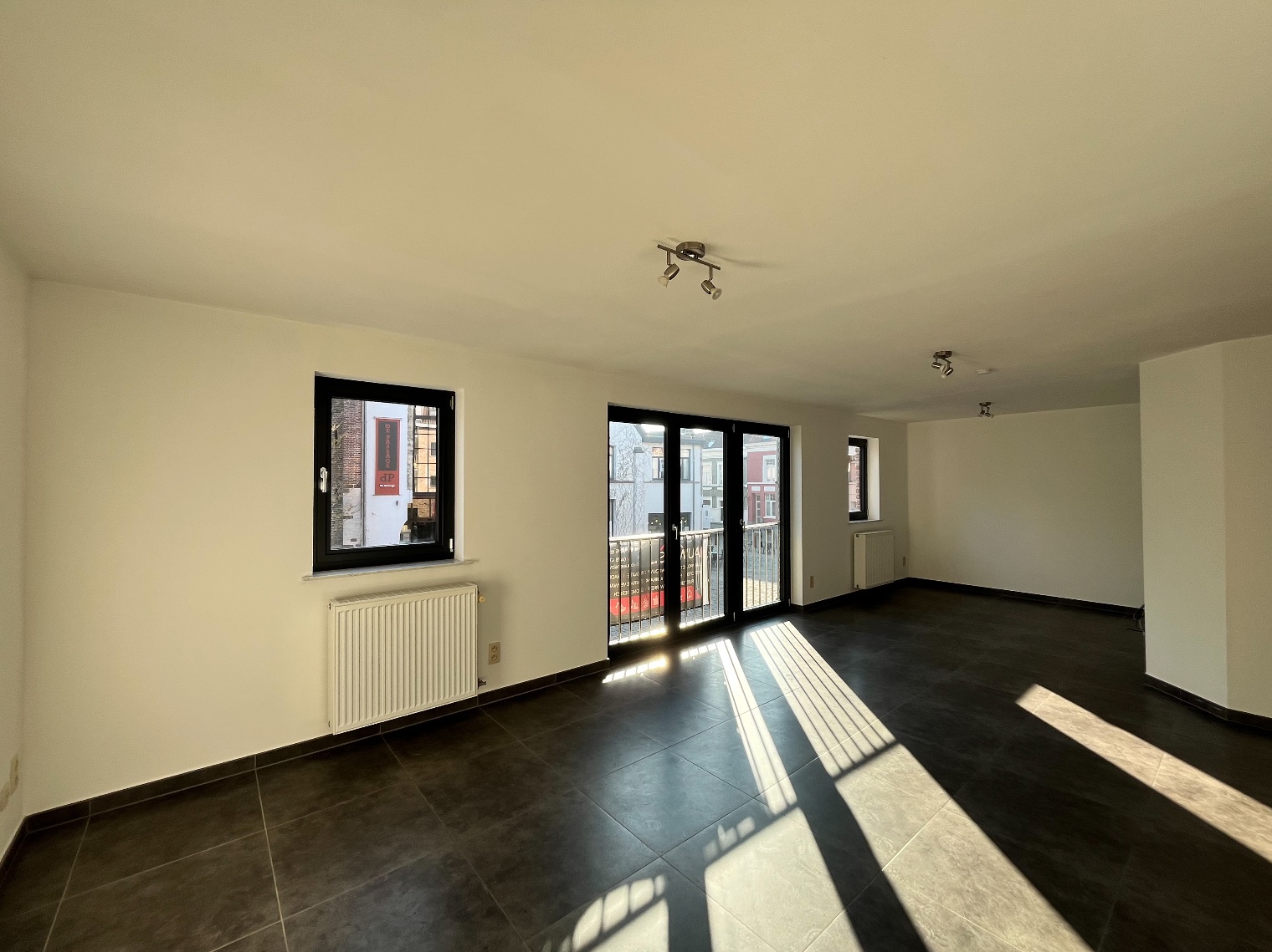 Appartement te koop in Ronse met 1 slaapkamer - foto 3