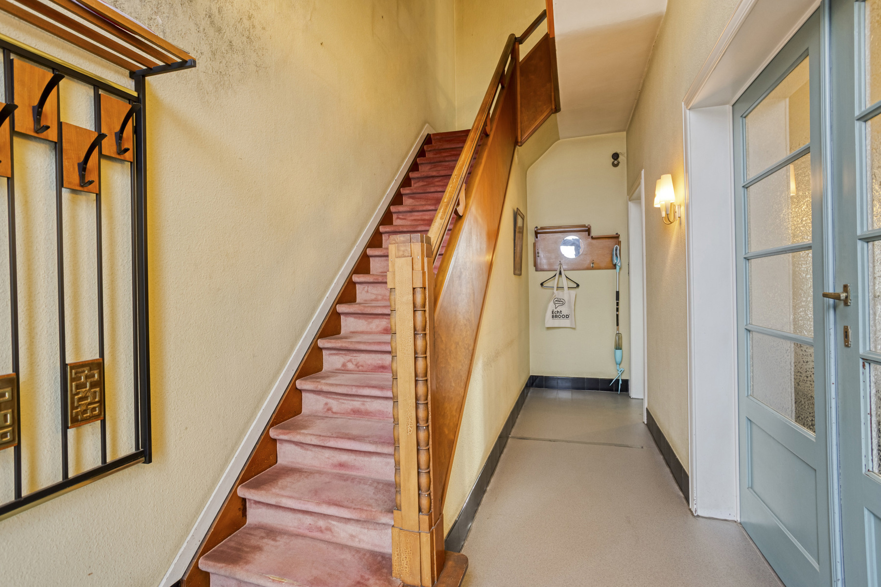 Te renoveren Charmewoning op centrale ligging - foto 3