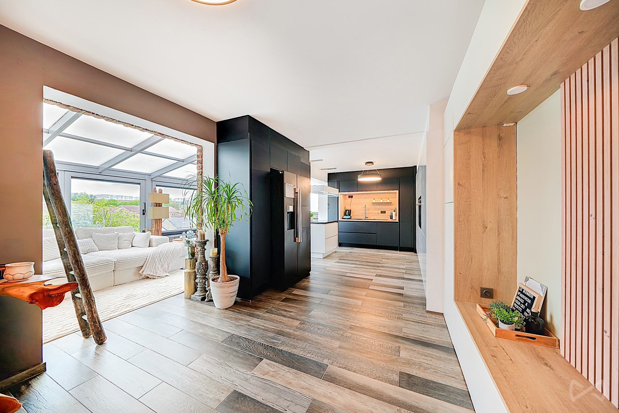 Huis te koop in Belgrade met 6 slaapkamers - foto 4