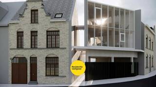 2 naastliggende woningen te koop hartje Veurne! <br />Unieke kans! Deze twee karaktervolle woningen uit 1930 worden samen verkocht . Ben jij benieuwd naar de mogelijkheden aarzel niet om ons te contacteren. Vraag ons gerust naar de reeds gemaakte plannen en renders.<br />Troeven van dit unieke aanbod:<br />- Twee woningen die grenzen aan elkaar<br />- Ideaal voor grote gezinnen of als kangoeroewoning<br />- Totaal 15 slaapkamers <br />- Potentieel voor investeerders<br />- Ruime tuinen met veel mogelijkheden<br />- Centrum Veurne<br />Interesse? Maak dan nu een afspraak voor een bezoek ter plaatse en ontdek het potentieel van deze uitzonderlijke woningen!<br />Het betreft een overname van de vennootschap. Informeer gerust naar de voorwaarden om het eigendom aan te kopen zonder overname van de vennootschap. <br />EPC: E en F