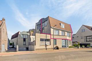 Ben je op zoek naar een instapklaar en energiezuinig appartement in het centrum van Dilsen? Dit duplex appartement op de eerste verdieping heeft...