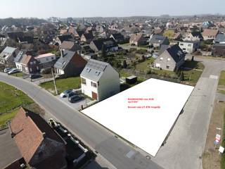 <p><strong>ASTENE - BOUWGROND 27A - Beekstraat - 6% BTW MOGELIJK!! <br />Mooie bouwgrond van 510m² voor ruime HOB.</strong><br /><br />Droom je ervan om je eigen woning te realiseren op een centrale locatie?<br />Deze bouwgrond van 510 m² is gelegen in de Beekstraat te Astene en biedt de vrijheid om na de ruwbouw ook de handen zelf uit de mouwen te steken. <br /><br /><strong>Troeven van dit perceel:</strong><br />+ Geschikt voor een halfopen bebouwing<br />+ 510 m² grondoppervlakte<br />+ Rustige ligging met vlotte verbinding naar het centrum, station en omliggende gemeenten<br />+ Extra voordeel: Bouwen met BCA kan, mits voldaan aan de voorwaarden, aan een verlaagd BTW-tarief van 6%<br />+ Afwerking door jezelf of in samenspraak met onze bouwpartners voor maximale ontzorging. <br /><br />Een unieke kans voor wie op zoek is naar ruimte, flexibiliteit en een uitstekende locatie.<br />Contacteer ons vandaag nog voor meer informatie, de bouwvoorschriften of om het perceel zelf te ontdekken.<br /><br />Interesse? <br />Bel: 09 216 84 51 of 0472 860 205 of stuur een mailtje naar sara@bcabouwtbeter.be. <br /></p>
<p> </p>