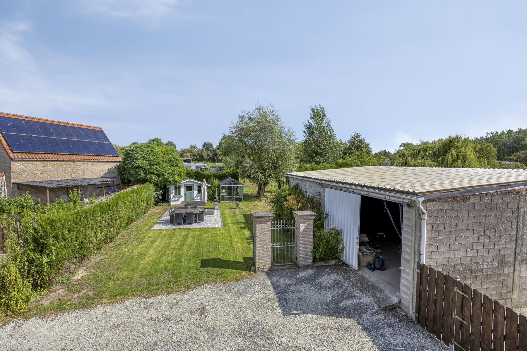 Gerenoveerde hoeve met grote loods net buiten centrum Ninove - foto 5