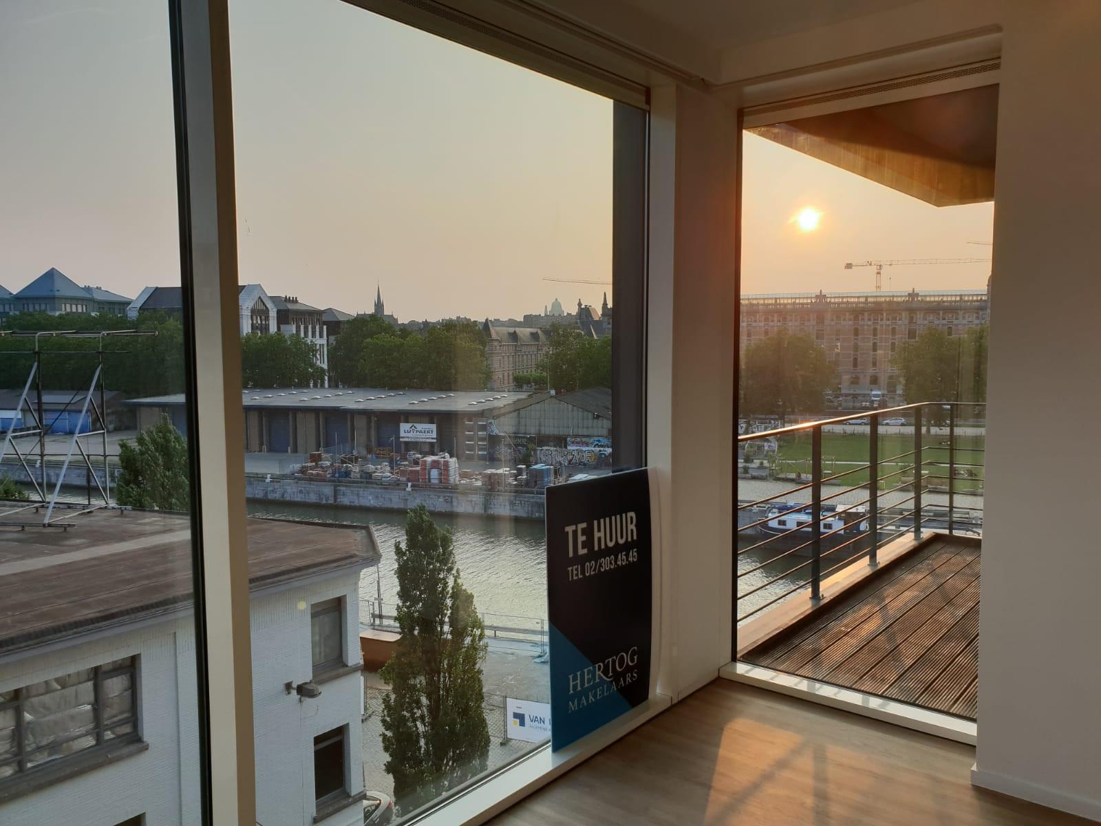 Knappe loft tussen Tour &amp; Taxis en het Noordstation - foto 1