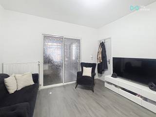 📞 Info & bezichtigingen: 02 315 77 22 - maxime.l@weinvest.beWe Invest presenteert u exclusief dit aangename appartement, ideaal gelegen aan de...