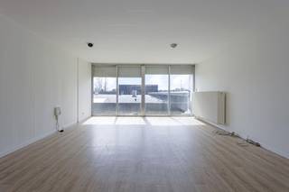 Deze 3 te renoveren appartementen zijn uitstekend gelegen pal in het centrum van Balen, op wandelafstand van alle faciliteiten (winkels,...