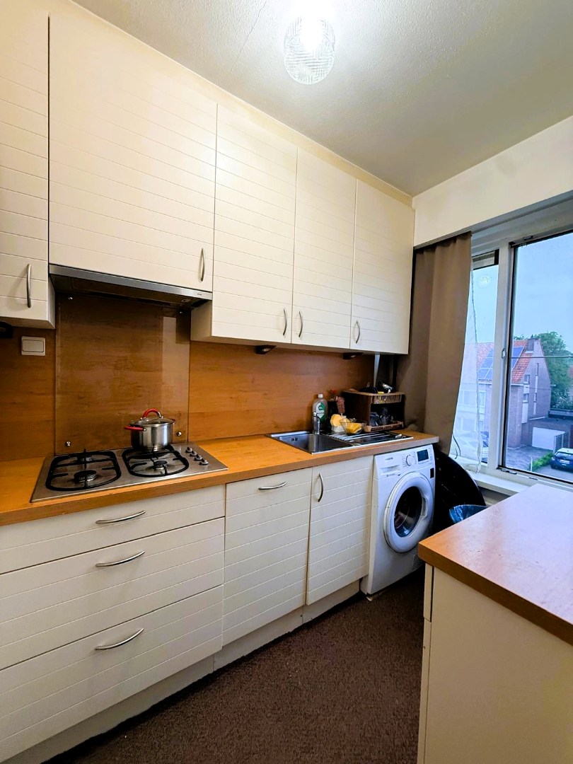 Ruim en lichtrijk 2-slaapkamerappartement in Ekeren-Donk - foto 4