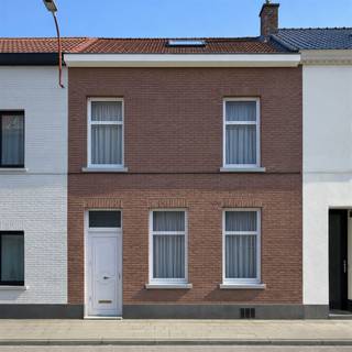 **Project met uit te voeren vergunning te Heverlee**Wij bieden u een opbrengsteigendom gelegen in het gegeerde Heverlee en dit in de nabijheid van...
