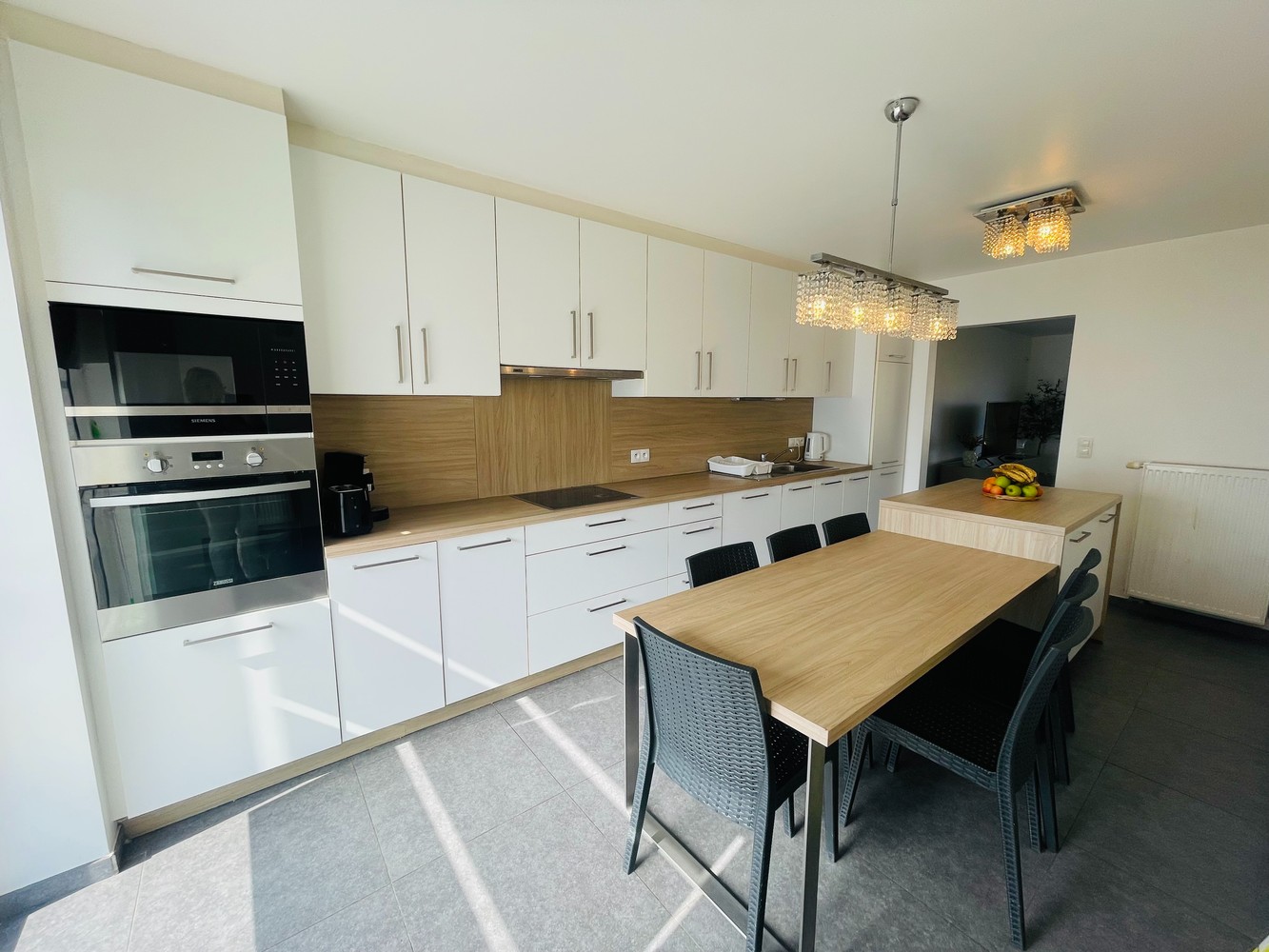 Waardamme , rustige residentiële ligging , RECENT gebouwde LICHTRIJKE ENERGIEZUINIGE woning met 4 SLAAPKAMERS, omheinde TUIN, OPRIT EN GARAGE. - foto 5