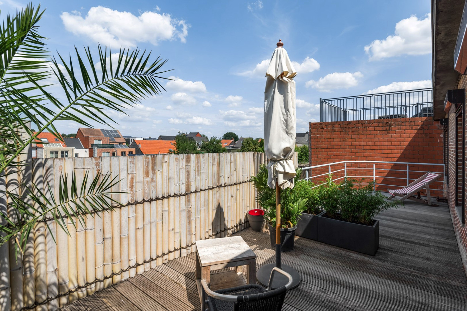 ZEER RUIM APP. MET 4 SLK, 2 BADK., RIANT TERRAS EN PARKING! - foto 5