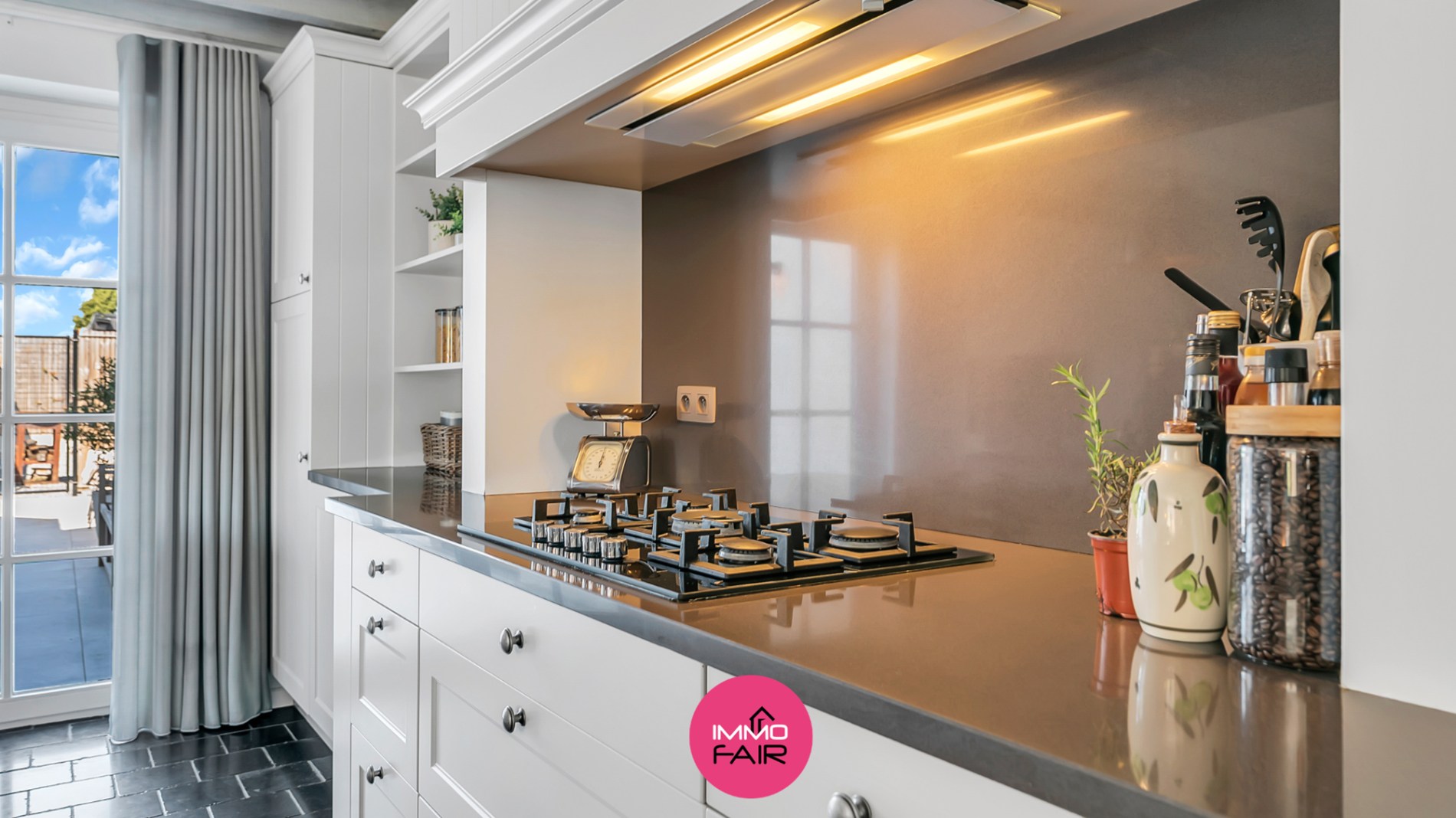 Unieke villa met zwembad en aansluitende weide - foto 4