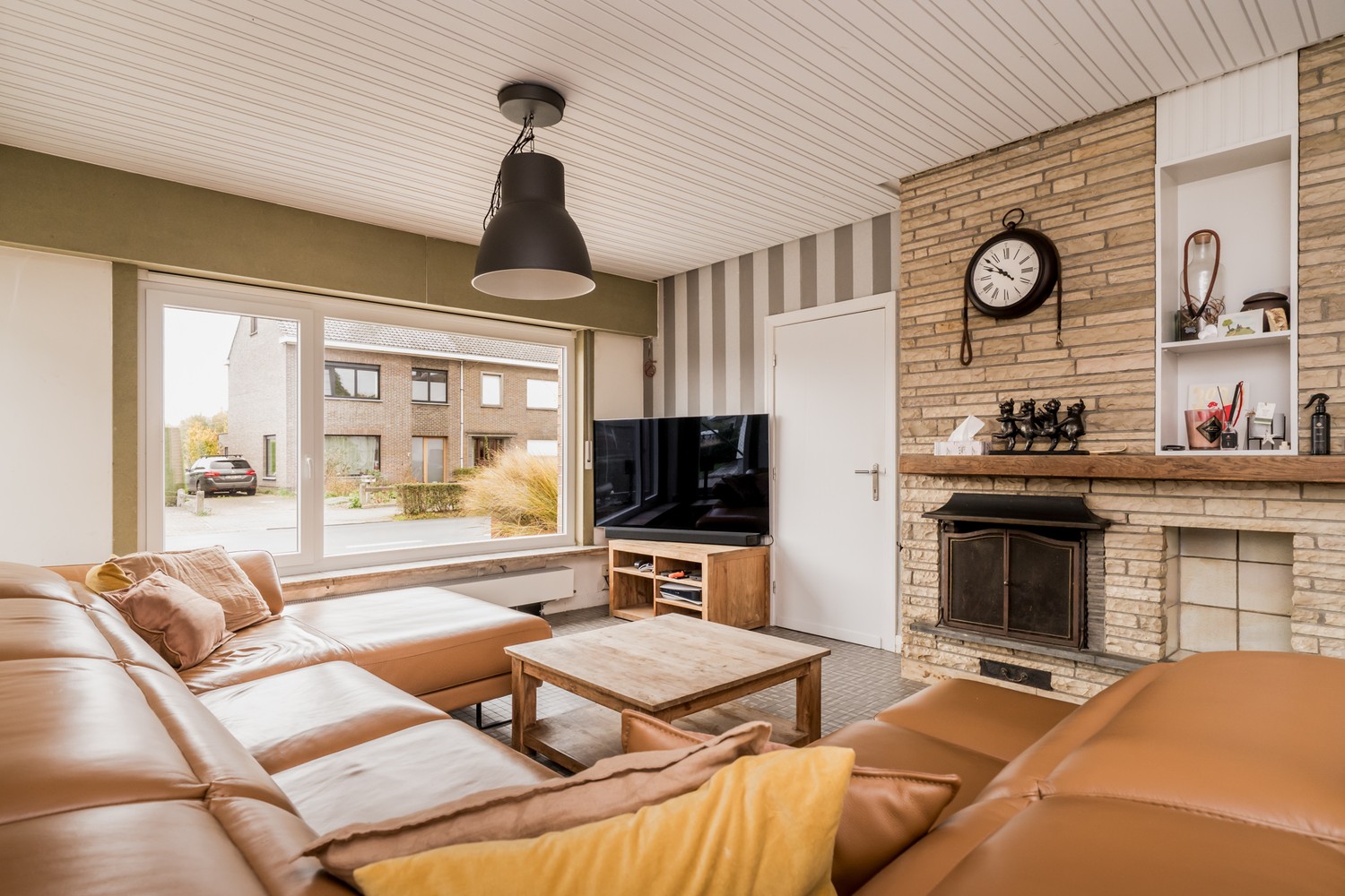 Halfopen bebouwing met ruime garage en prachtig uitzicht op de velden - foto 5