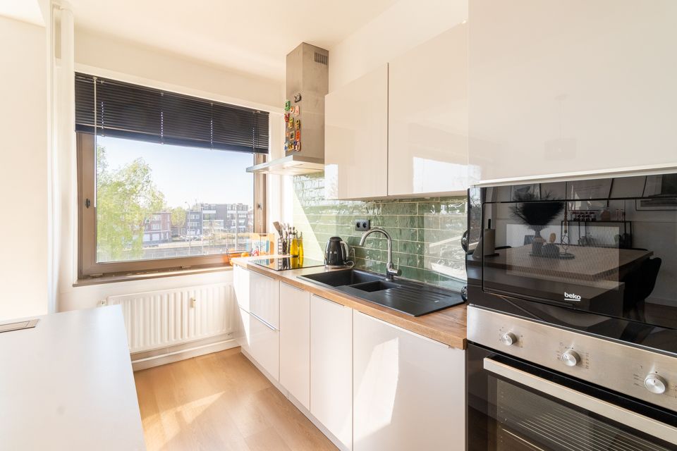 Apartment for sale in Antwerp with 3 bedrooms - photo 3